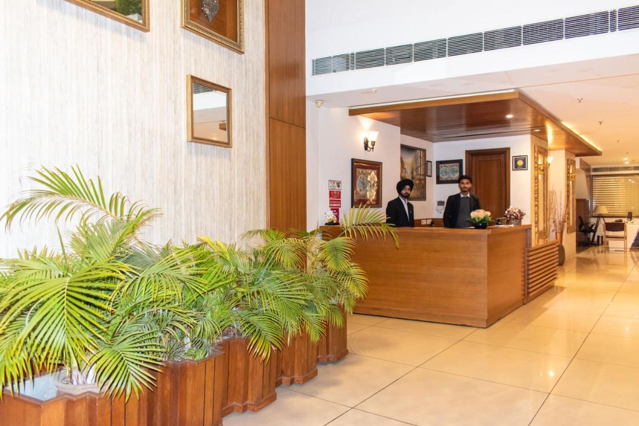 Nawāshahr Grand Hotel Nawanshahr מראה חיצוני תמונה