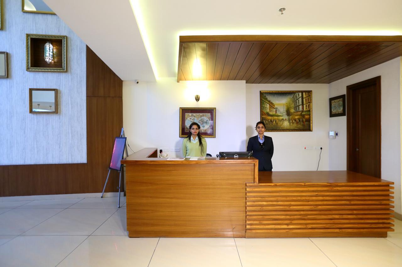 Nawāshahr Grand Hotel Nawanshahr מראה חיצוני תמונה