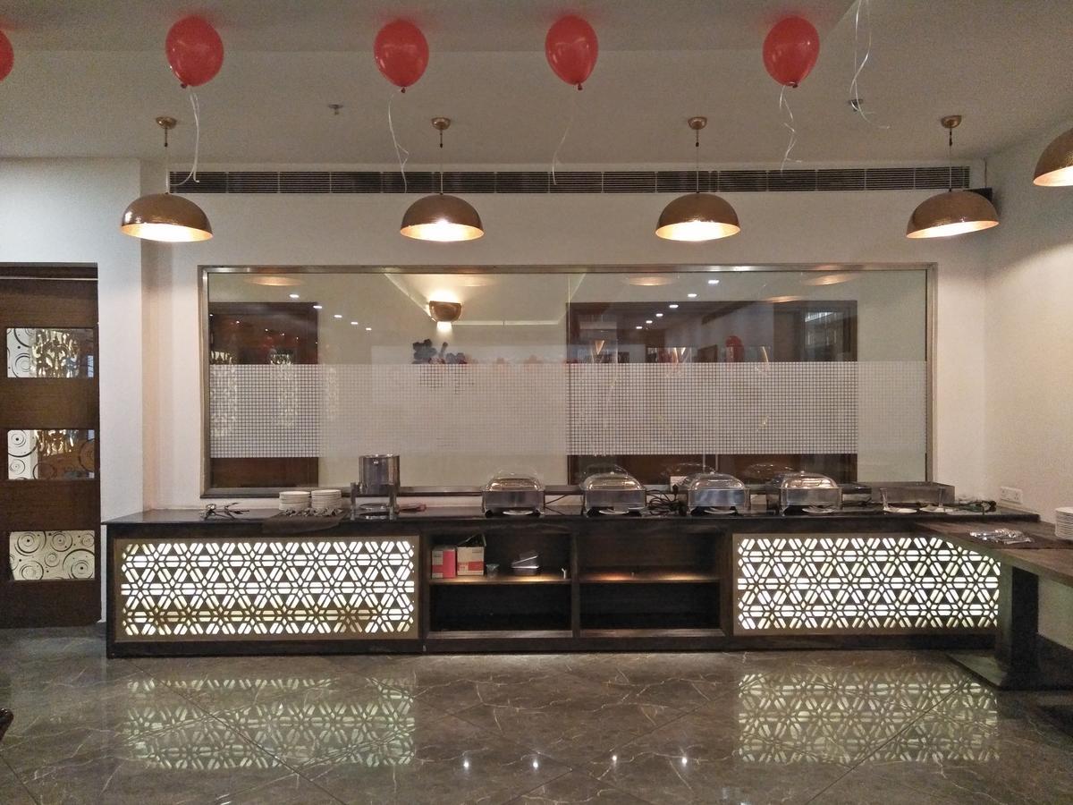 Nawāshahr Grand Hotel Nawanshahr מראה חיצוני תמונה