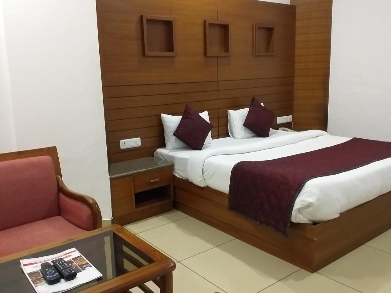 Nawāshahr Grand Hotel Nawanshahr מראה חיצוני תמונה